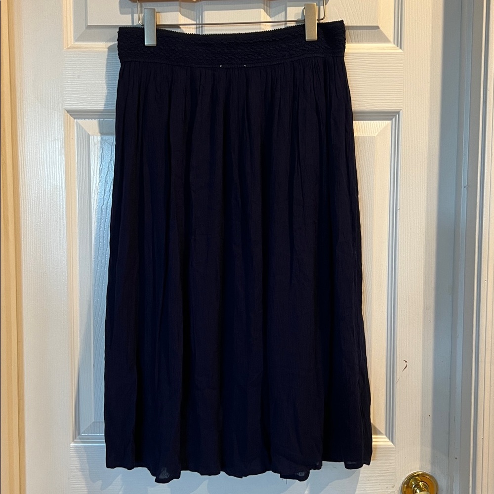 GYPSIE BLU Navy Rayon Gauze Pull-on Midi Skirt - Picture 6 of 8